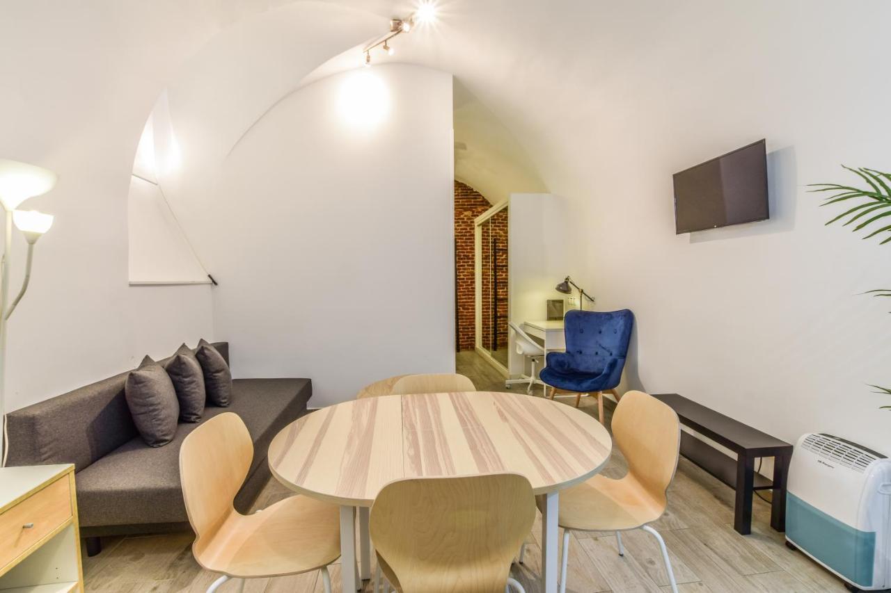 Apartamento En Pleno Barrio De Las Letras Apartment Madrid Luaran gambar